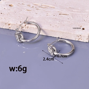 Aros de nudo plateados minimalistas en acero pulido, 2,4 cm de diámetro, peso 6 g