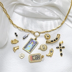 Vintage 304 Edelstahl Tarotkarten Anhänger Für DIY Schmuckherstellung Kreuz Bär Fußabdruck Herz Böser Blick Charms Damen Zubehör