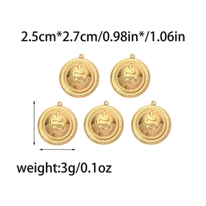 Colgante de serpiente en acero inoxidable chapado en oro 18K con borde trenzado, 2,5 cm