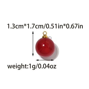 Dettagli del ciondolo a perla tonda rossa con anello dorato e diametro di 1,3 cm per fai-da-te