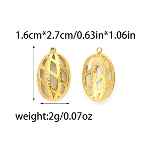 Pendentifs ovales en acier inoxydable doré avec texture martelée et mesures de taille