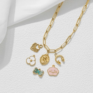 Pendentifs en Acier Inoxydable Émaillé pour Bijoux DIY Nœud Cœur Nuage Fleur Casque Charms pour Fabrication de Colliers