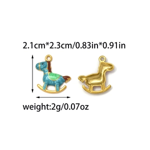Cartoon Schaukelpferd Emaille Anhänger für DIY Schmuck in Gold und Blau Finish