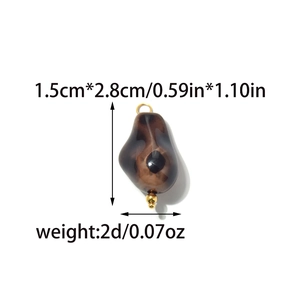 Pendentif irrégulier en résine ambrée avec boucle dorée pour bijoux DIY et sacs