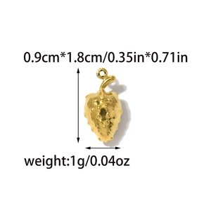 Golden 304 stainless steel strawberry charm pendant with detailed seed texture 18mm