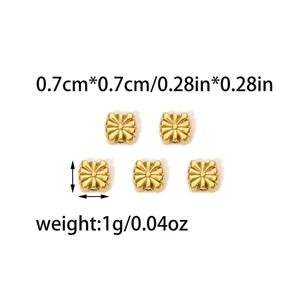 5 stuks 18K vergulde roestvrijstalen bloemkralen voor DIY sieraden 0,7cm x 0,7cm