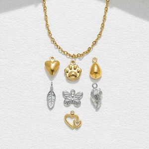 Pendentifs en Acier Inoxydable Plaqué Or 18K Papillon Cœur Patte de Chat Goutte d'Eau Feuille Plume Strass Accessoires de Bijouterie DIY
