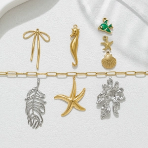 Colgantes de Joyería DIY de Acero Inoxidable con Forma de Caballito de Mar Estrella de Mar Concha Lazo Pluma Pez para Collares
