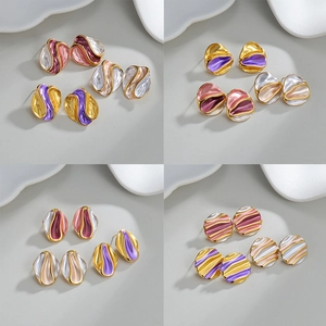 Stainless Steel Irregular Pleated Enamel Stud Earrings Vintage Artistic Wave Earrings For Women Commuting Jewelry