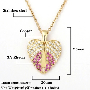 Detail van hart-engelenvleugelhanger met 3A-zirkonia en 50 cm lange roestvrijstalen ketting
