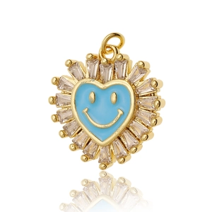Goldener Herzanhänger mit hellblauem Emaille, Smiley und funkelnden Zirkonia-Steinen