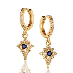 Orecchini a pendente placcati oro con micro-pave di diamanti e gemma centrale blu