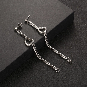 Boucles d'Oreilles Clous en Acier Inoxydable Asymétriques Chaîne Gland Style Coréen Hip Hop Bijoux Unisexes