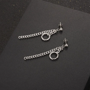Zilveren titanium stalen hanger oorbellen voor heren met industriële punk minimalistische