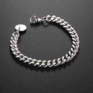 Bracelet gourmette argenté poli pour hommes avec fermoir homard et pendentif rond en métal