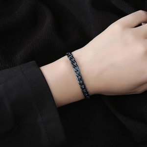Minimalistisches schwarzes PVD-Titandaten-Armband mit Panzerkette für Damen und Herren