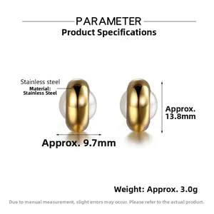 Vue détaillée des créoles dorées en acier inoxydable avec insert blanc et taille 13,8 mm