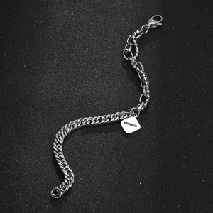 Titanstahl-Armband mit Kettengliedern und WITH GOD Anhänger für Damen und Herren minimalistisch