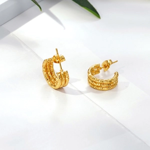 Golden multi-layer C-shaped hoop earrings with diamond pattern texture for women