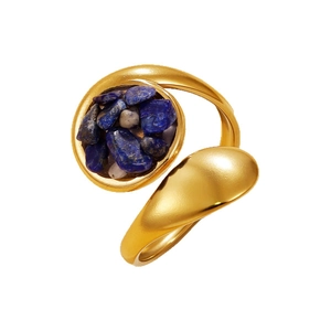 Goldener offener Ring mit blauen Natursteinen und tropfenförmigem Ende in Mattoptik