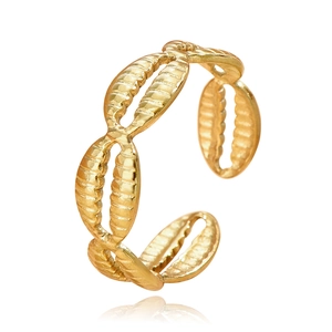 Bague coquillage ajustable en acier inoxydable doré au design bohème de l'océan