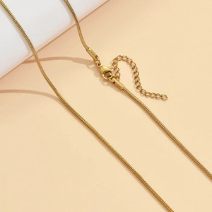 Collier maille serpent en acier inoxydable doré 18K avec fermoir mousqueton et chaîne