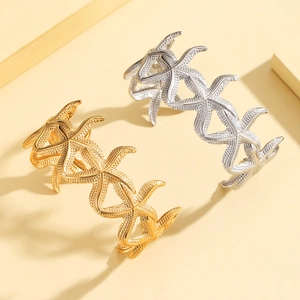 Ocean Style Starfish Stainless Steel Open Cuff Bracelet For Women Adjustable Summer Resort Vacation Bangle Textured Sea Star Jewelry Gift