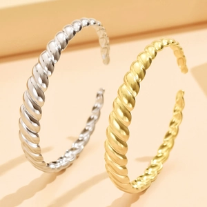 Minimalist Stainless Steel Twisted Cuff Bracelet For Women Croissant Texture Open Bangle Gold Silver Plated Fashion Jewelry