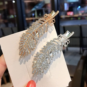 Elegant Feather Shape Rhinestone Hair Clip Acetate Base Gold Silver Sparkling Side Hairpin For Women Hair Styling Accessories