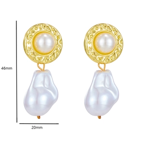 Detailed view of vintage baroque pearl earrings showing 46mm height and 20mm width