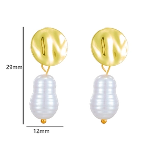 Baroque pearl earrings featuring hammered gold metal texture with 29mm x 12mm dimensions