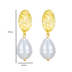 Detailed view of Baroque pearl drop earrings with golden embossed texture and 37mm size
