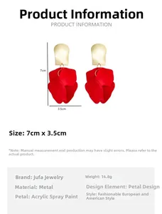 Detailed size specifications for red petal drop earrings featuring gold clips and red lacquer
