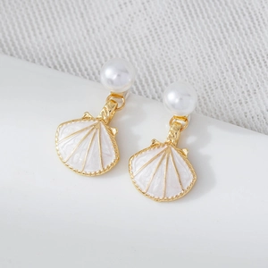 Elegant Alloy Shell Imitation Artificial Pearl Dangle Earrings Marine Style Scallop Enamel Earrings For Women Vacation Jewelry Gift
