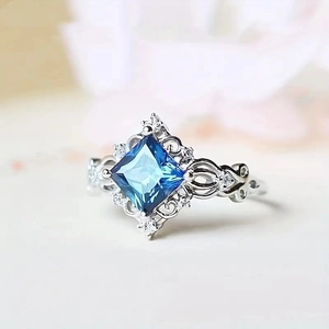 Vintage Copper Ring With Princess Square Cut Zircon Hollow Out Filigree Palace Style Jewelry For Women