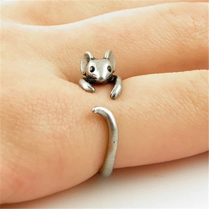 Cute mouse wrap open ring in vintage silver style with adjustable band for women