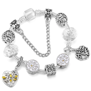 Bracciale argento antico con ciondoli albero della vita, cubi love e perline di vetro su catena