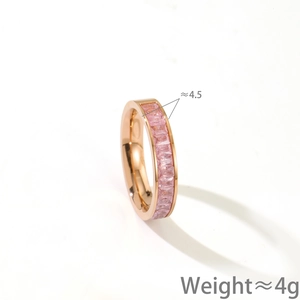 Titanium steel ring in rose gold with rectangular pink zircon stones and 4.5mm width