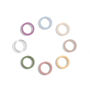 Set of 8 colorful Y2K resin rings in vibrant transparent mocha vintage styles