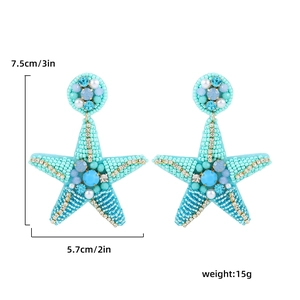 Boucles d'oreilles étoile de mer bleues avec perles colorées pour vacances à la plage