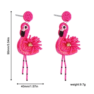 Spécifications de taille pour boucles d'oreilles flamant rose en perles et paillettes