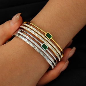 Luxury Stainless Steel Rectangular Green Emerald Stone Bracelet Gold Silver Plated Rhinestone Inlaid Cuff Bangle For Women