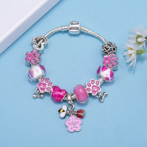 Bracelet à chaîne serpent en argent avec breloques roses, cœurs et gravures LOVE