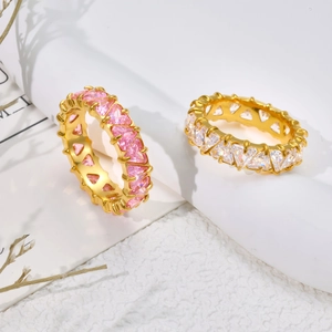 Luxe gold-plated titanium steel ring set featuring pink and clear heart-cut gemstones