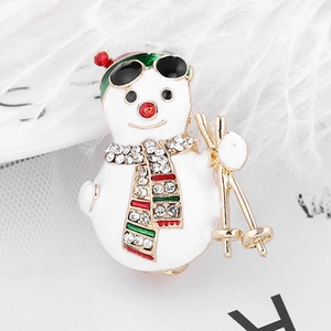 Fashion Alloy Cartoon Skiing Snowman Brooch With Rhinestones Christmas Enamel Snowman Pin For Winter Holiday Party Gift Women Men Jewelry