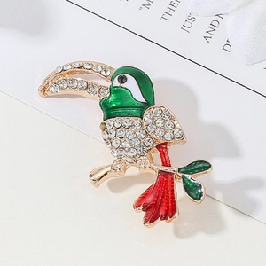 Handmade Bird Brooch Pin With Rhinestone Enamel Alloy Gold Tone Kingfisher Animal Brooch For Women Suit Dress Accessories Jewelry Gift