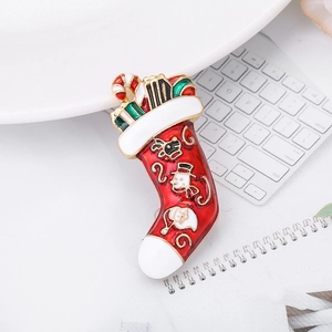 Alloy Christmas Sock Brooch Enamel Snowman Candy Cane Reindeer Pin Festive Jewelry For Women Party Holiday Celebration Gift