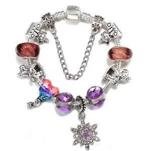 Pulsera De Amuletos DIY Para Mujeres Niñas De Aleación Plateada Cadena De Serpiente Con Colgante De Corazón Happy Birthday Cuentas De Copo De Nieve Joyería Regalo