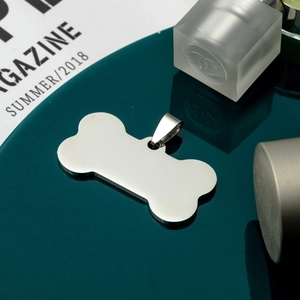 Pendentif en forme d'os en acier inoxydable poli pour gravure personnalisée d'animaux