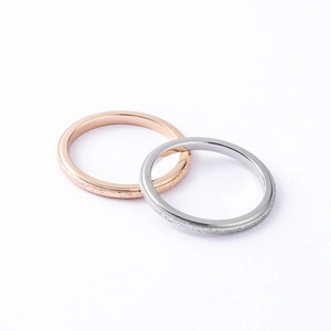 Polished and frosted 2mm stainless steel rings in silver and rose gold finishes